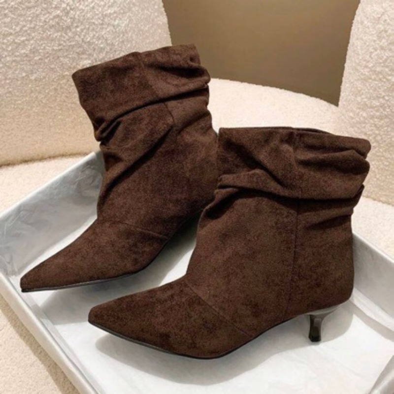 Kahverengi Retro Zarif Tasarım - Chelsea Boots Suede incelemesi ve fiyatı